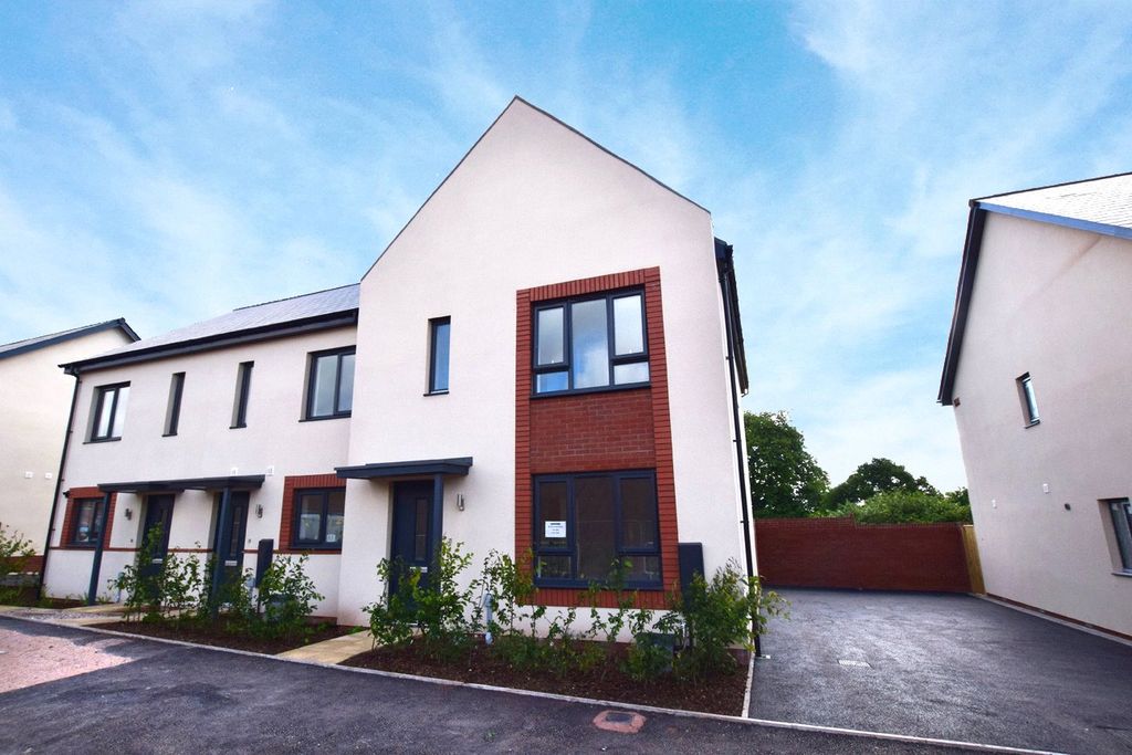 Property photo 1 of 16 Picture No. 27
