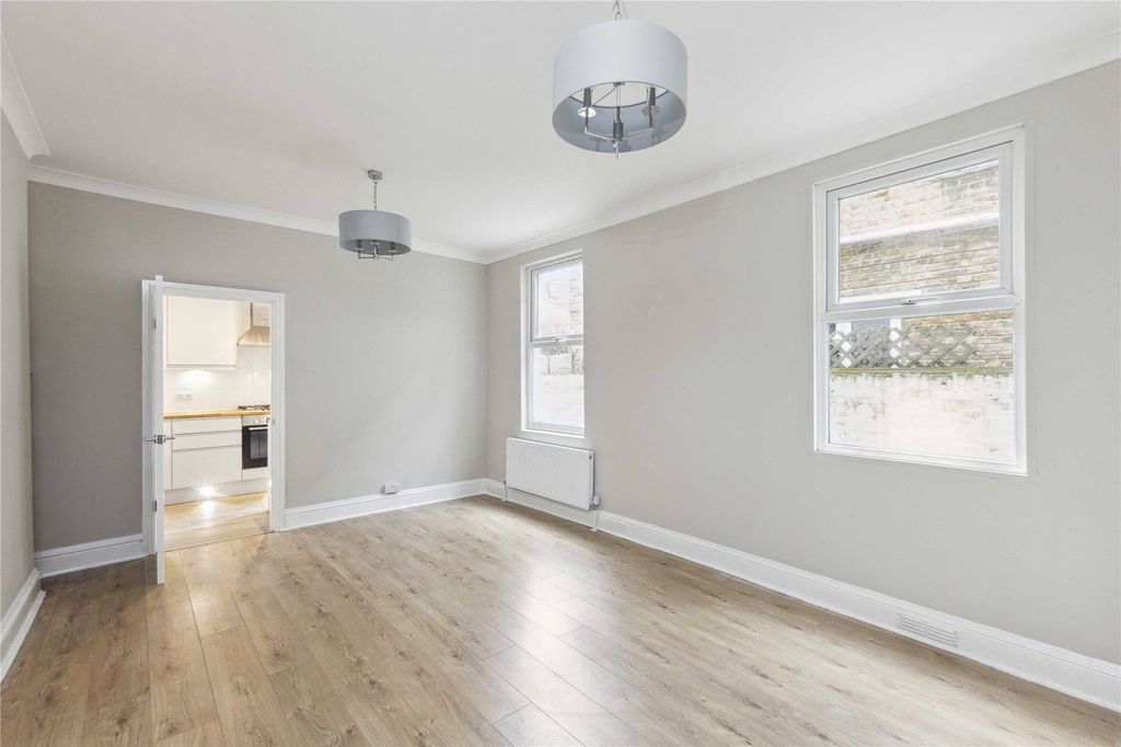 Property photo 3 of 10 Reception Room