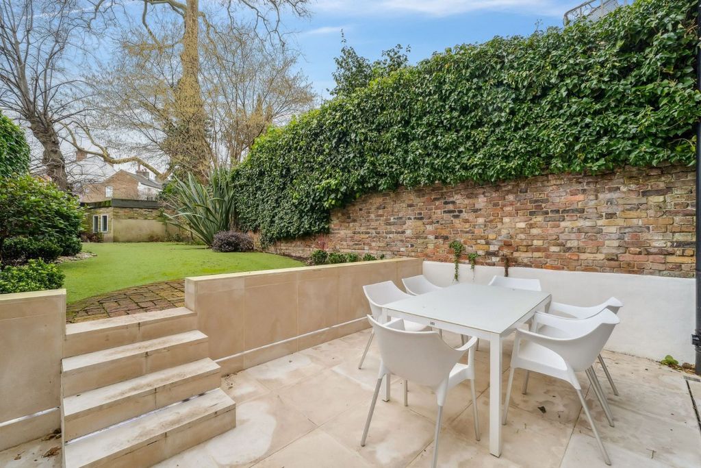 Property photo 1 of 10 Picture No. 06
