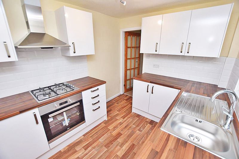 Property photo 3 of 16 Photo 10