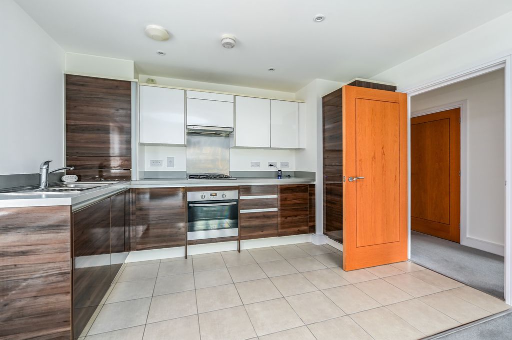 Property photo 2 of 9 Photo 7