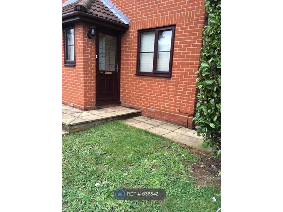 Property photo 2 of 8