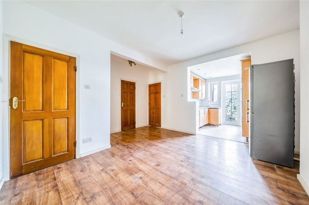 Property photo 2 of 15 Picture No. 07