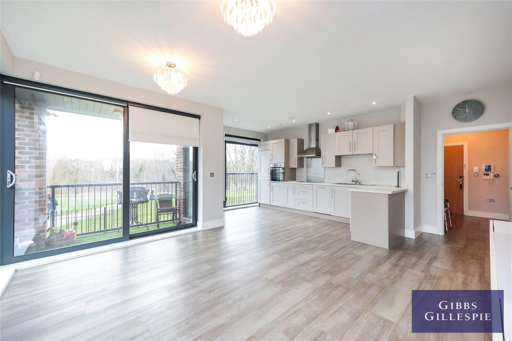Property photo 1 of 14 Picture No. 01
