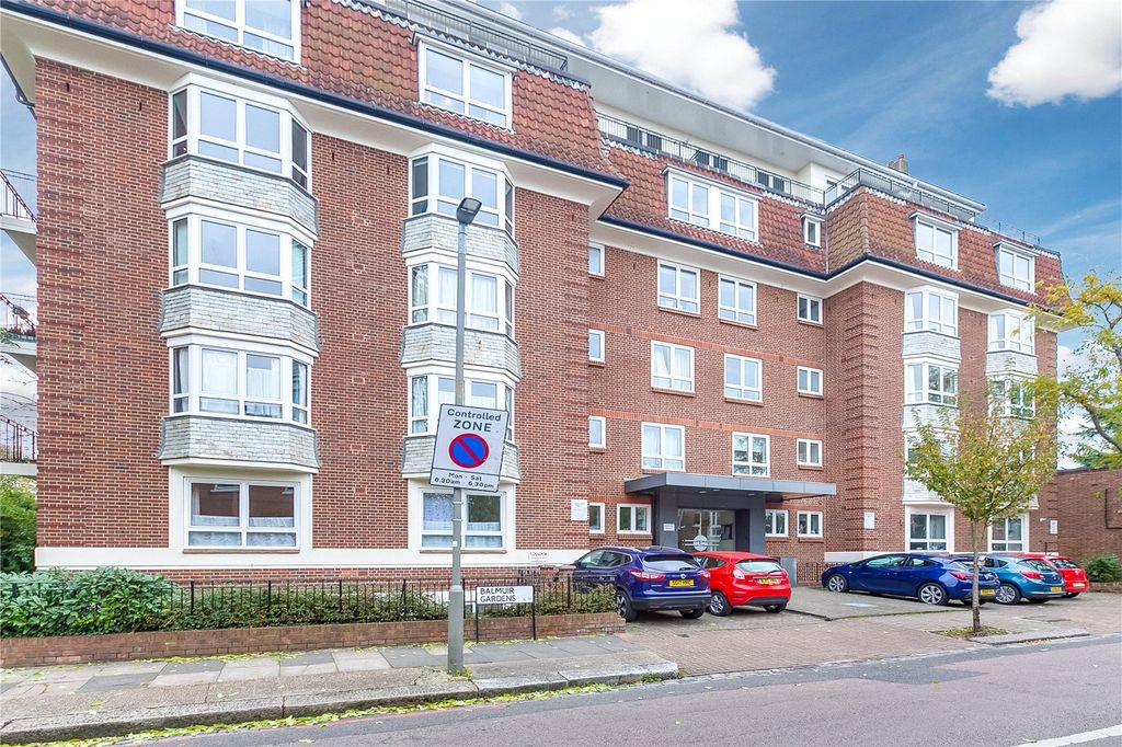 Property photo 3 of 9