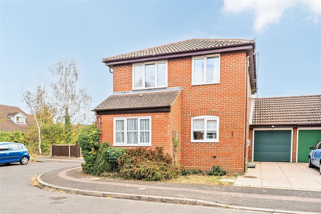 Property photo 1 of 14 1345718-13-68Aeec71Daa40.Jpg