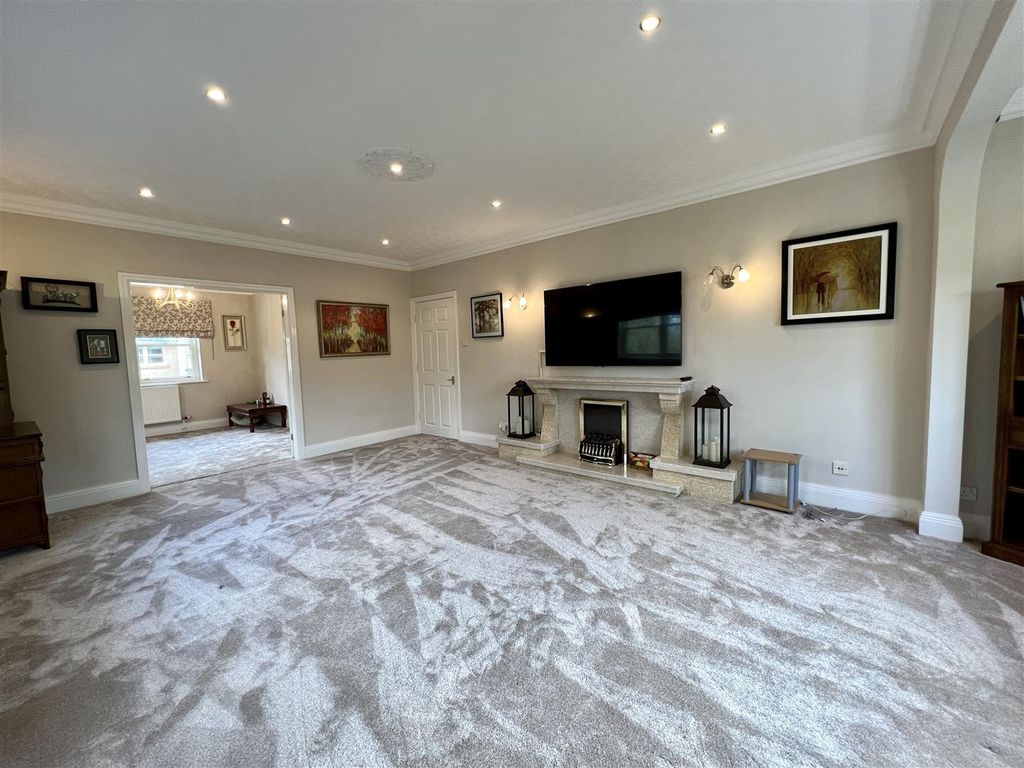 Property photo 2 of 29 Image 2