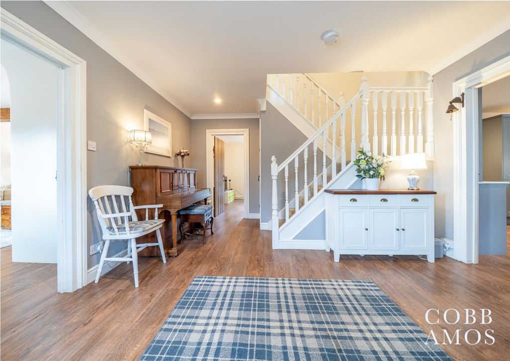 Property photo 2 of 33 High Res-14.Jpg