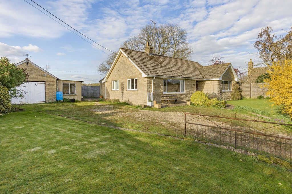 Property photo 1 of 11 Picture No. 02