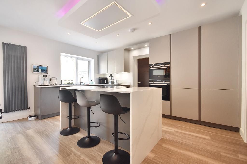 Property photo 2 of 30 Photo 2