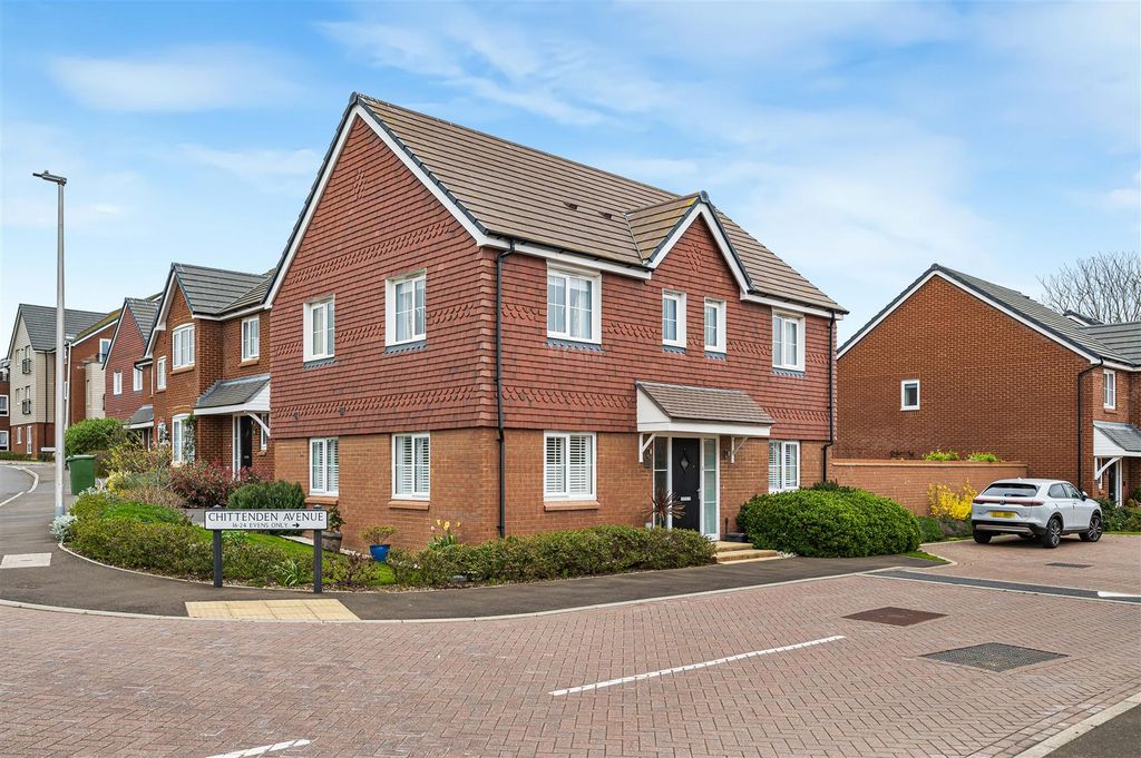 Property photo 1 of 25 Front