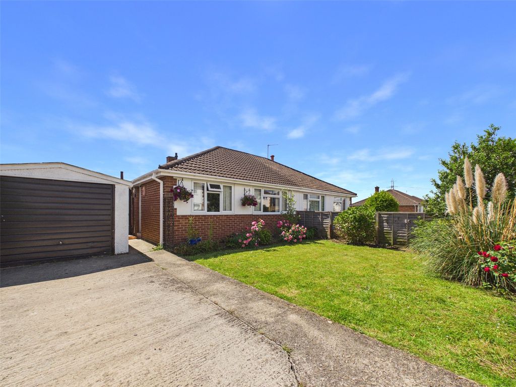 Property photo 1 of 11 Picture No. 28