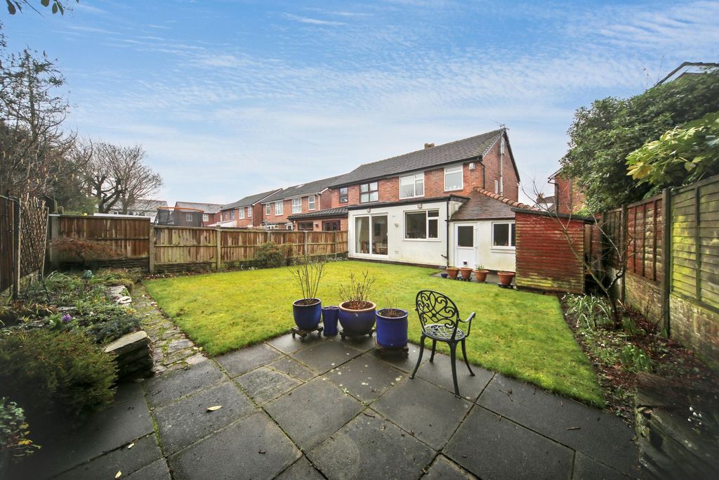 Property photo 3 of 23