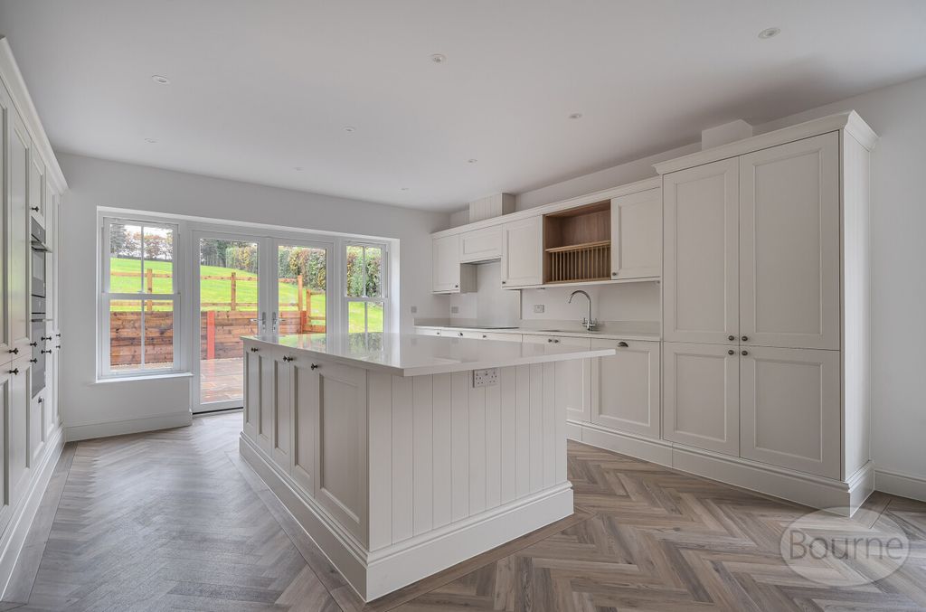 Property photo 3 of 30 91F264c7-7Bd1-48B...