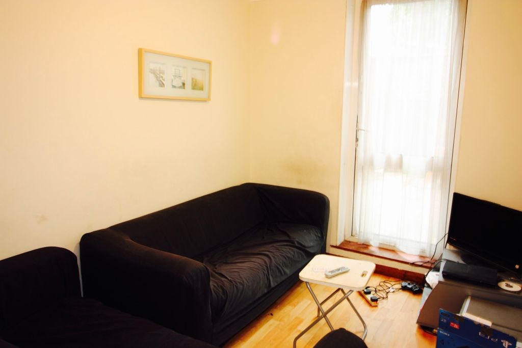 Property photo 2 of 4