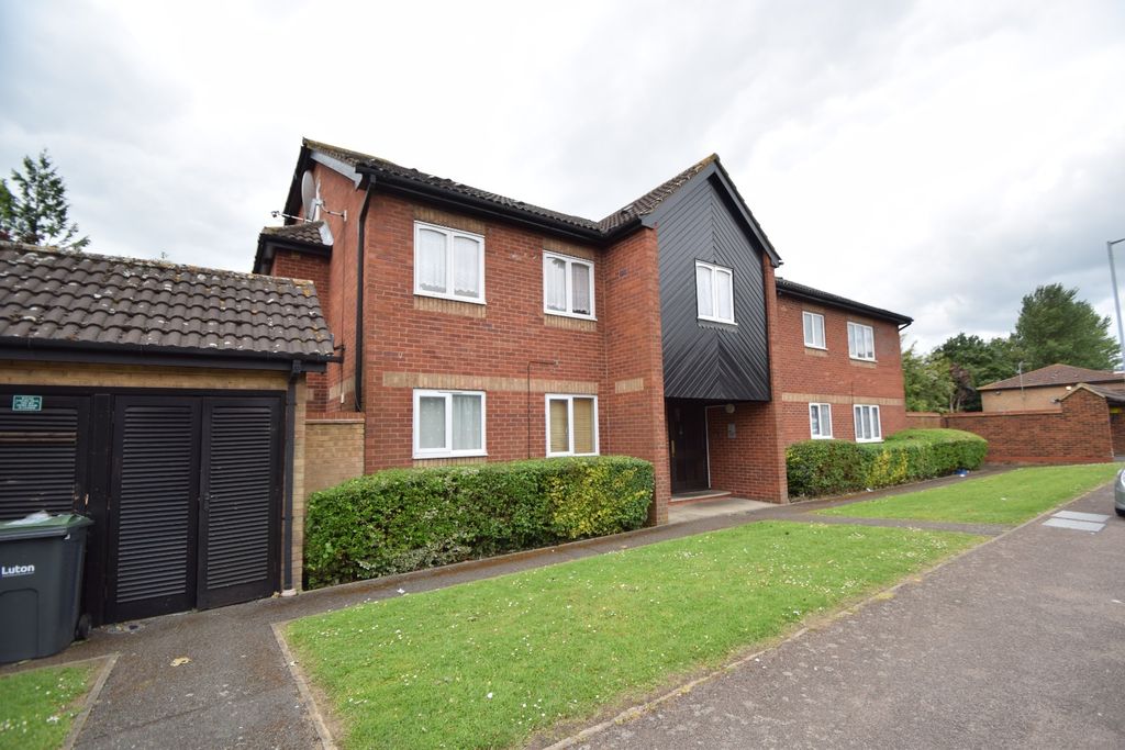 Property photo 1 of 5 6204721