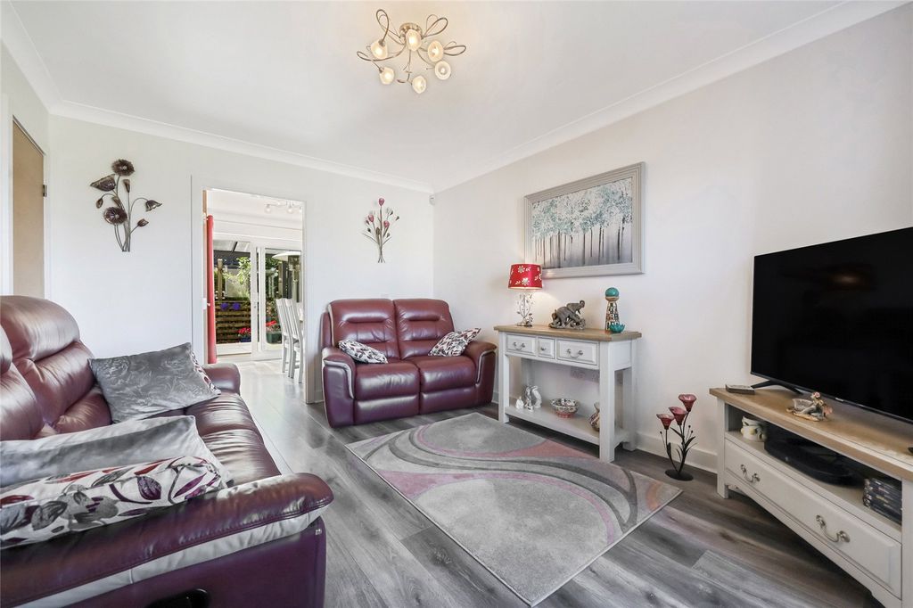 Property photo 3 of 26 Picture No. 07