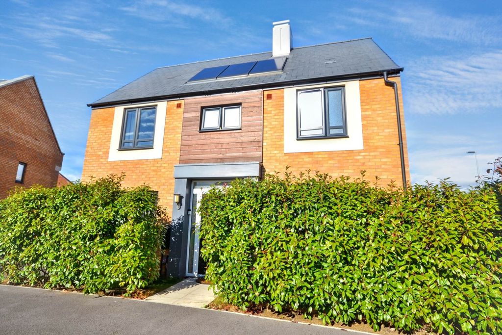 Property photo 1 of 19