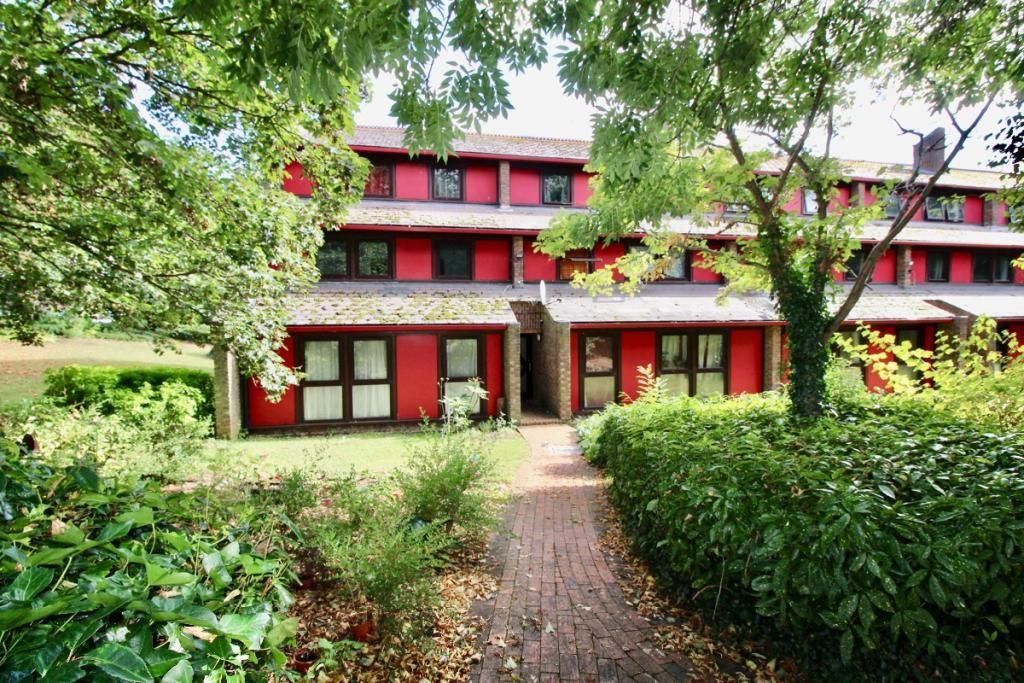 Property photo 1 of 1