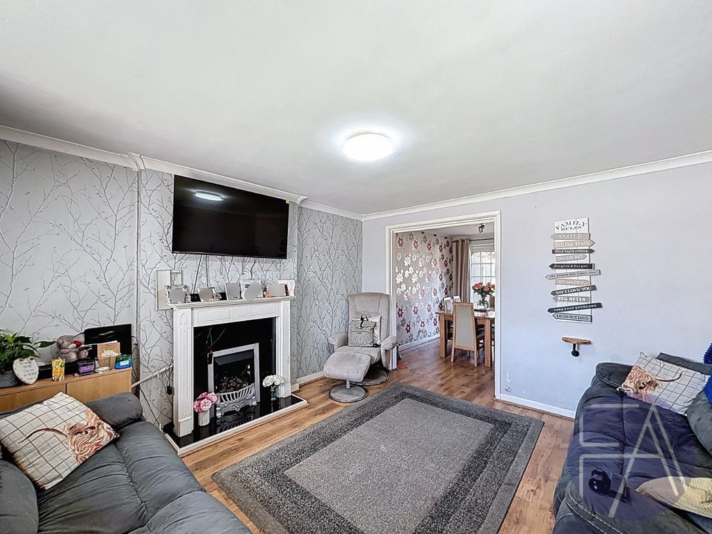 Property photo 3 of 19 4798083