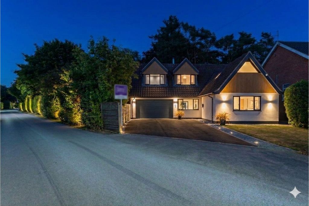 Property photo 1 of 30