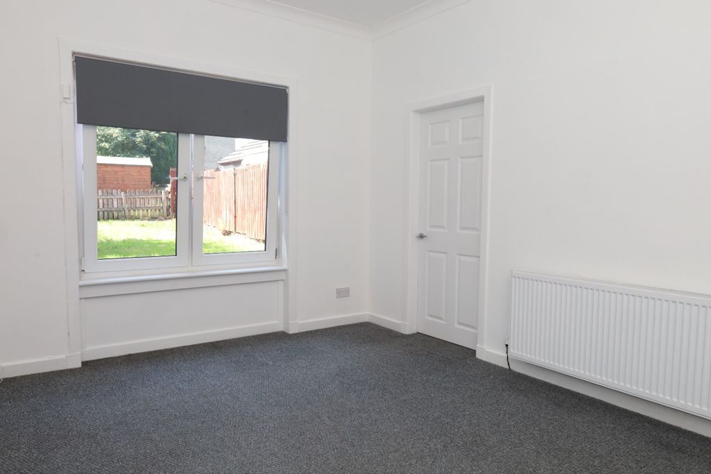 Property photo 3 of 16 Photo 3