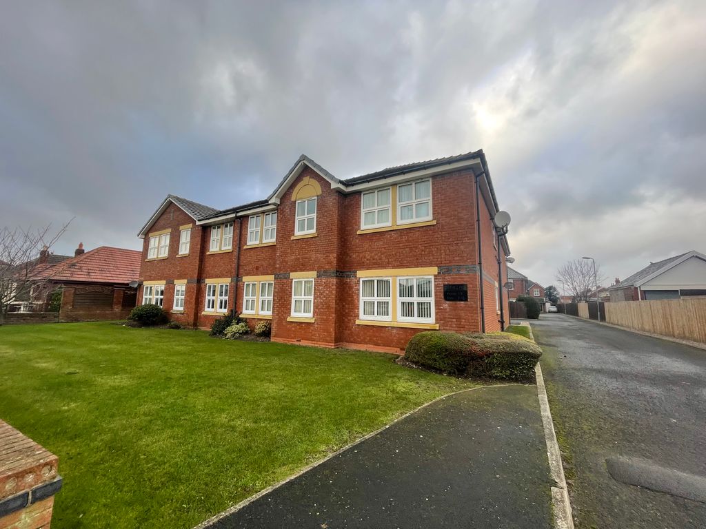 2 bed flat for sale Marton Fold