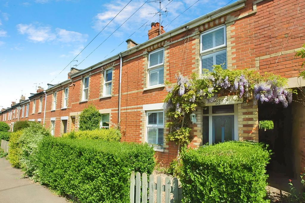 Property photo 1 of 17