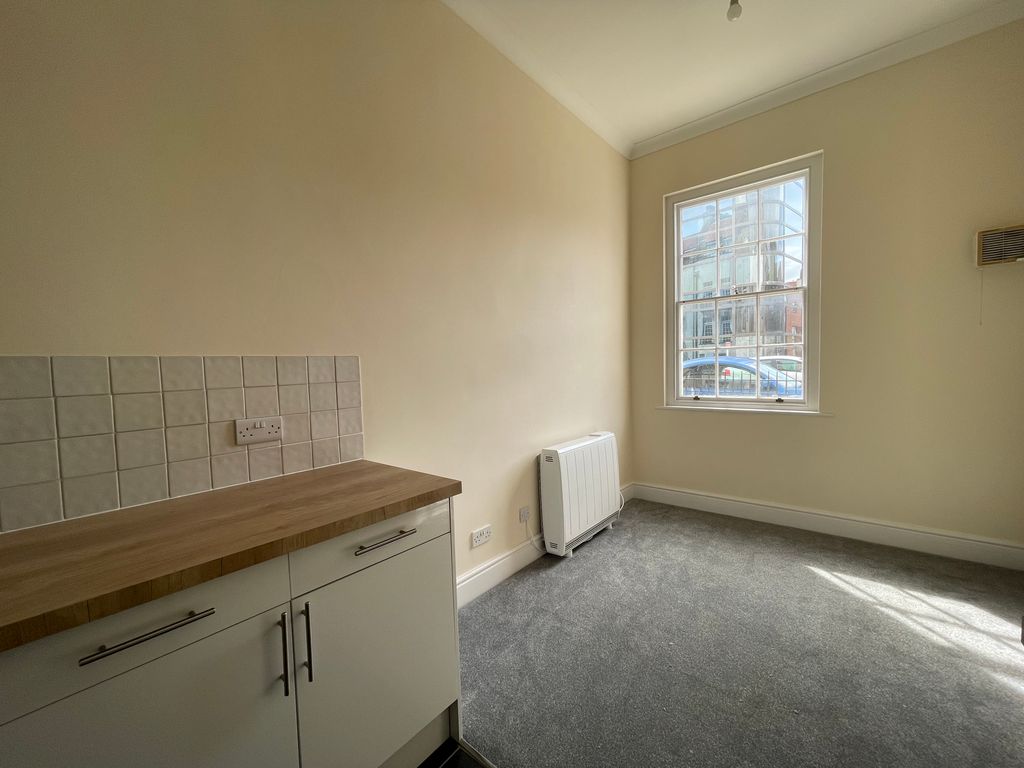 Property photo 3 of 12 3