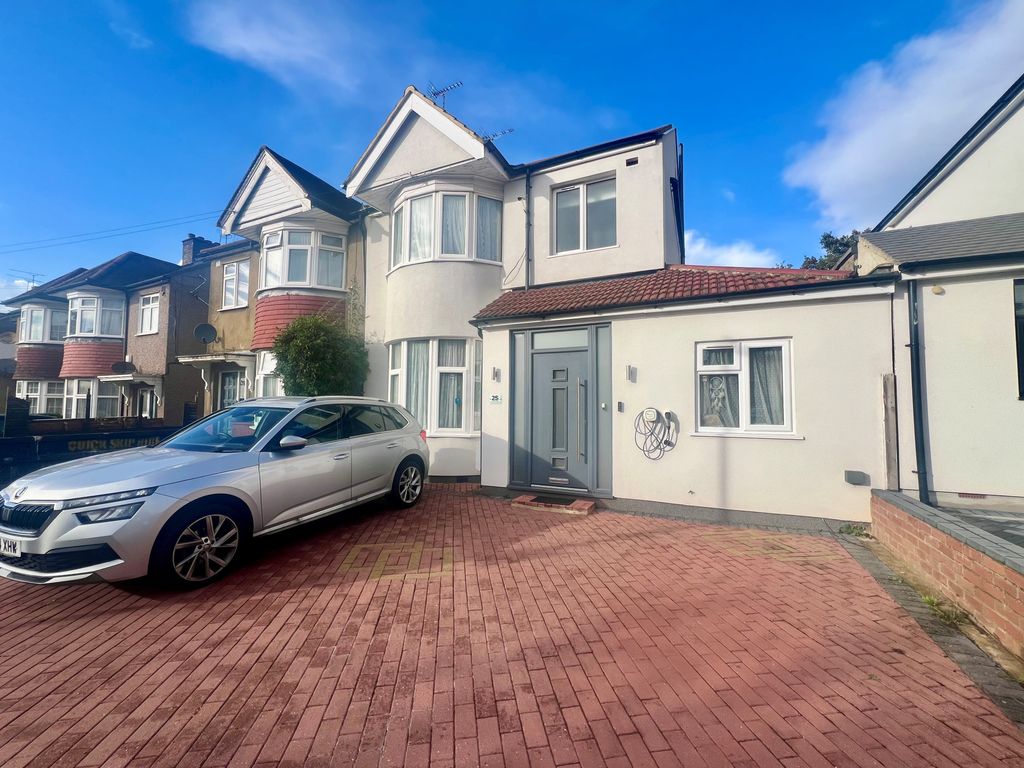 Property photo 1 of 7 Northumber