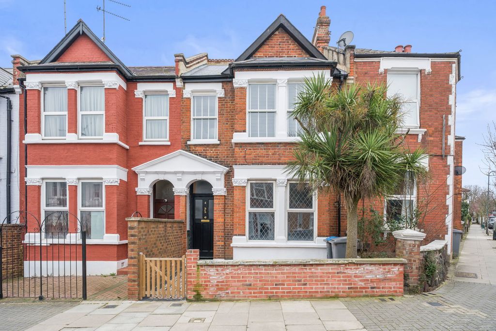 Property photo 3 of 14