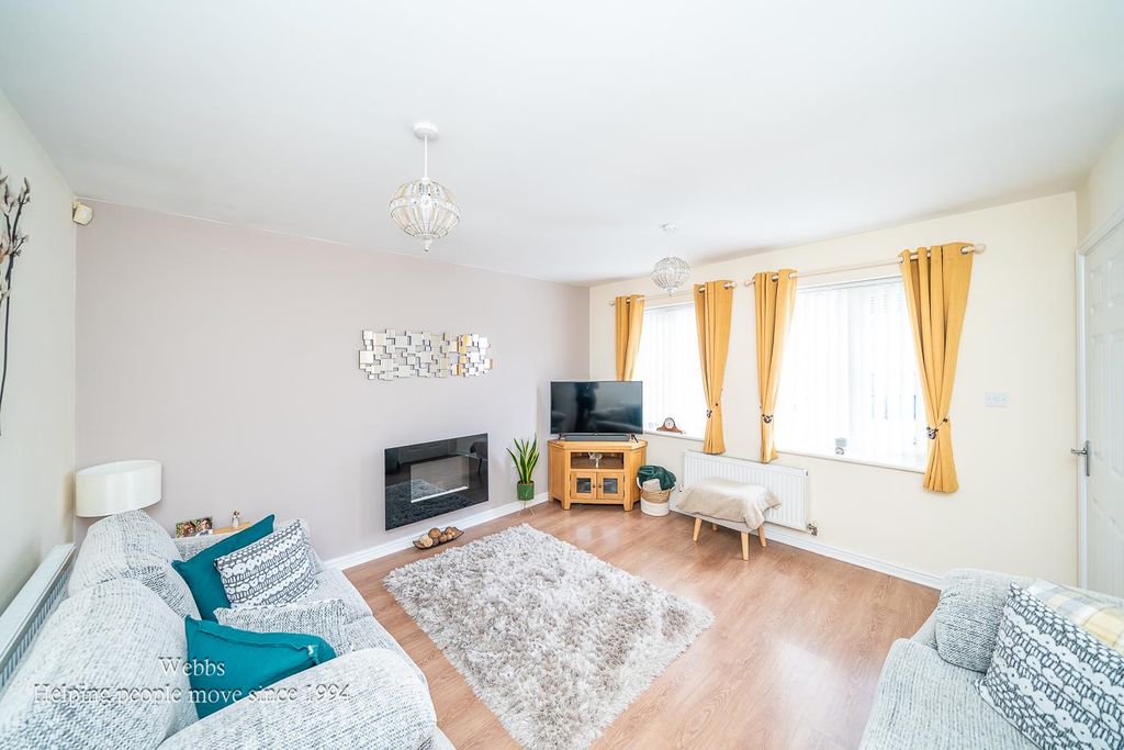 Property photo 2 of 27 Webbs-1.Jpg