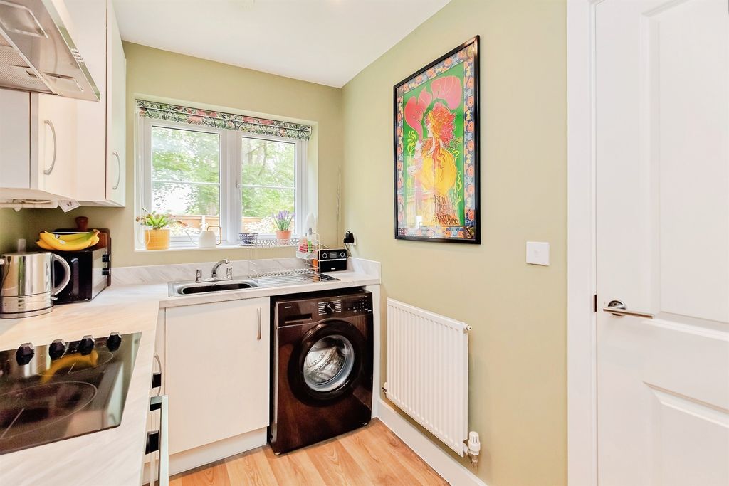 Property photo 3 of 15