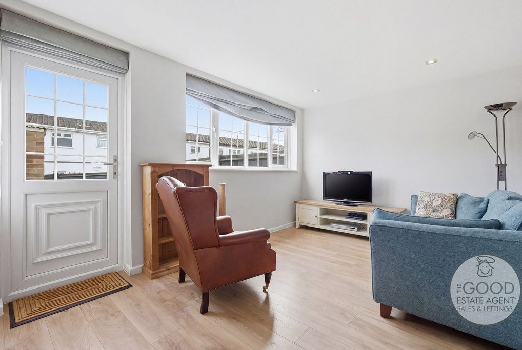 Property photo 2 of 14