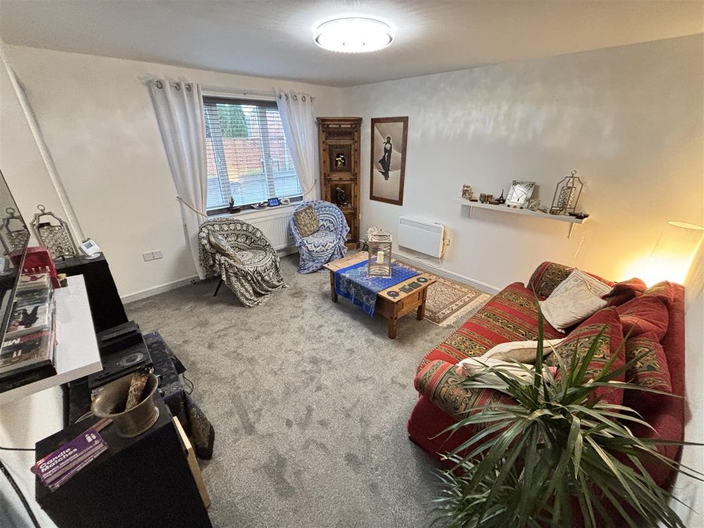 Property photo 2 of 15 Living Room