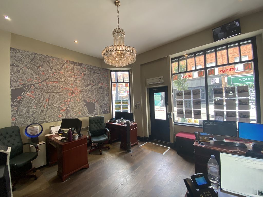 Property photo 2 of 3