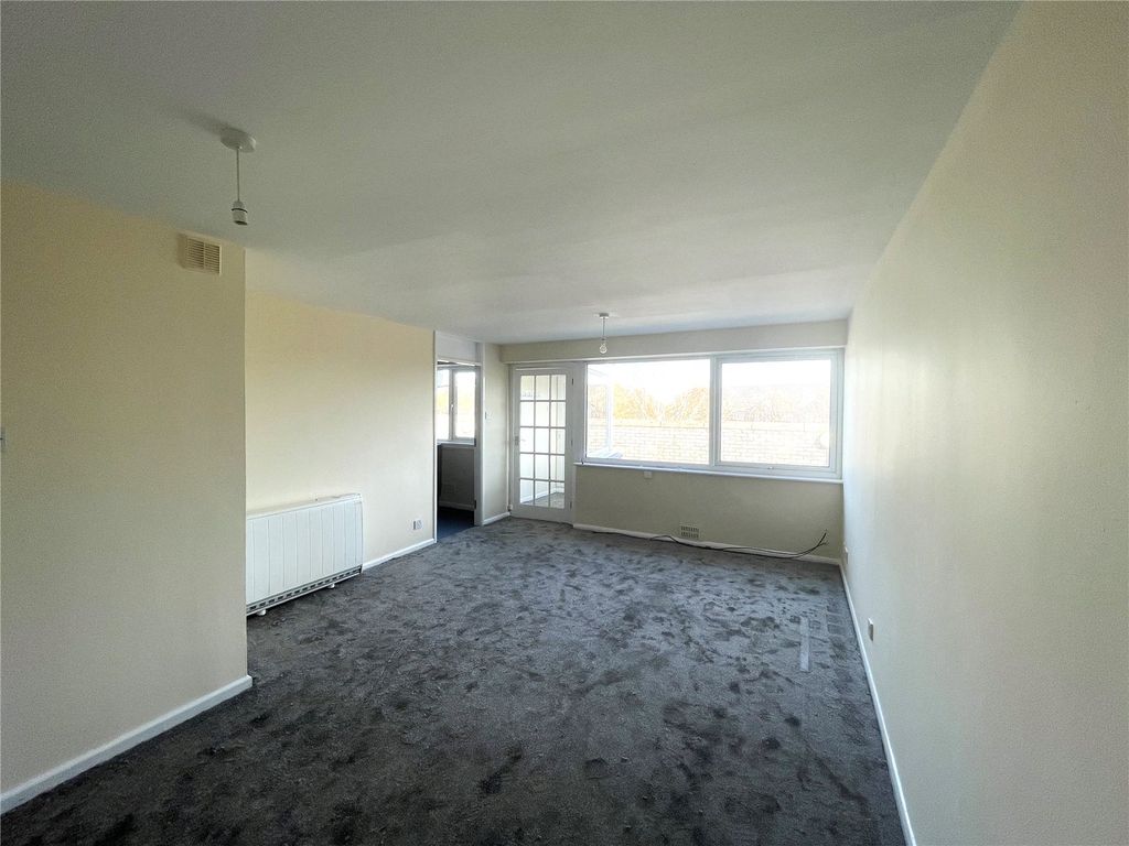 Property photo 3 of 15 Picture No. 18