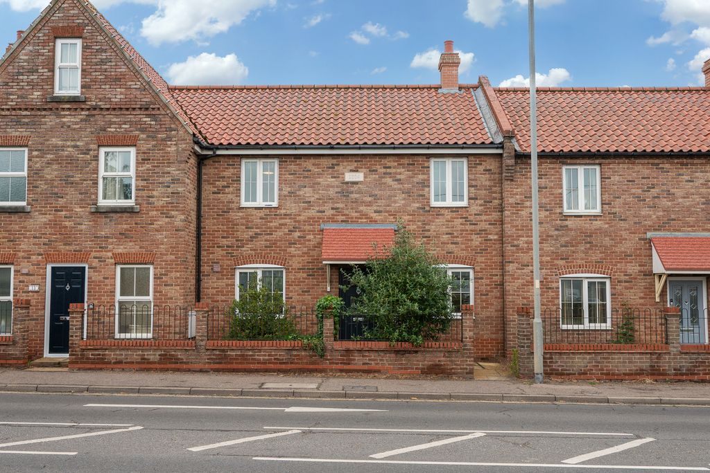 Property photo 1 of 11 14Baxterclose,Fakenham-1