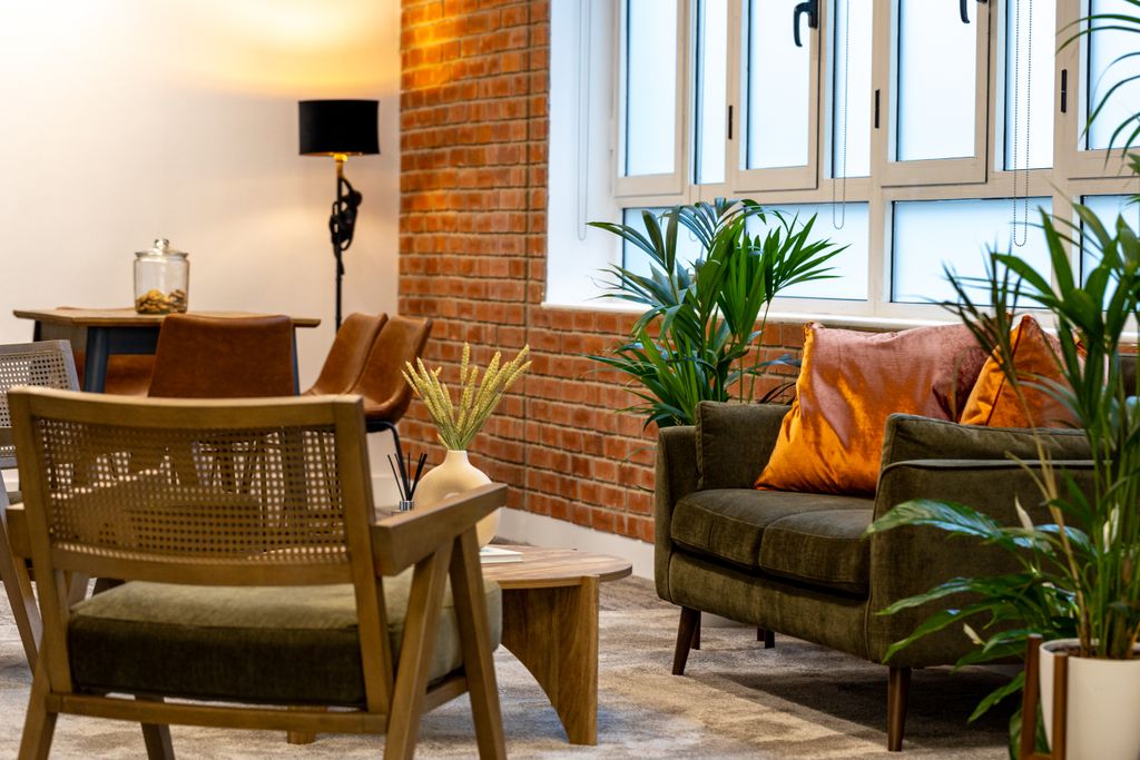 Property photo 3 of 16