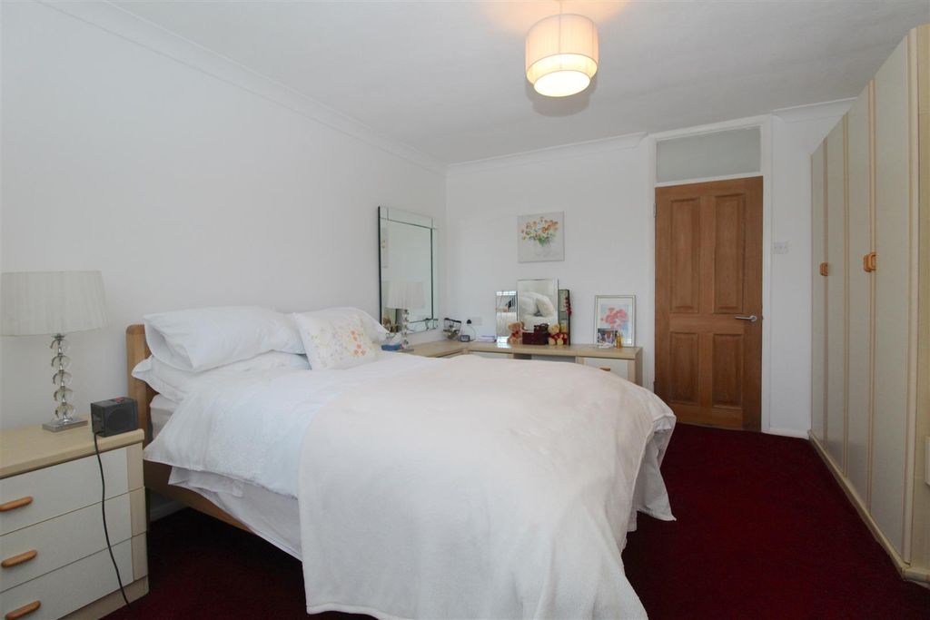 Property photo 3 of 18 Img_3103.Jpg