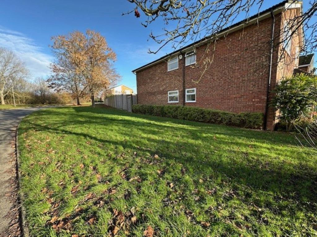 Property photo 2 of 9