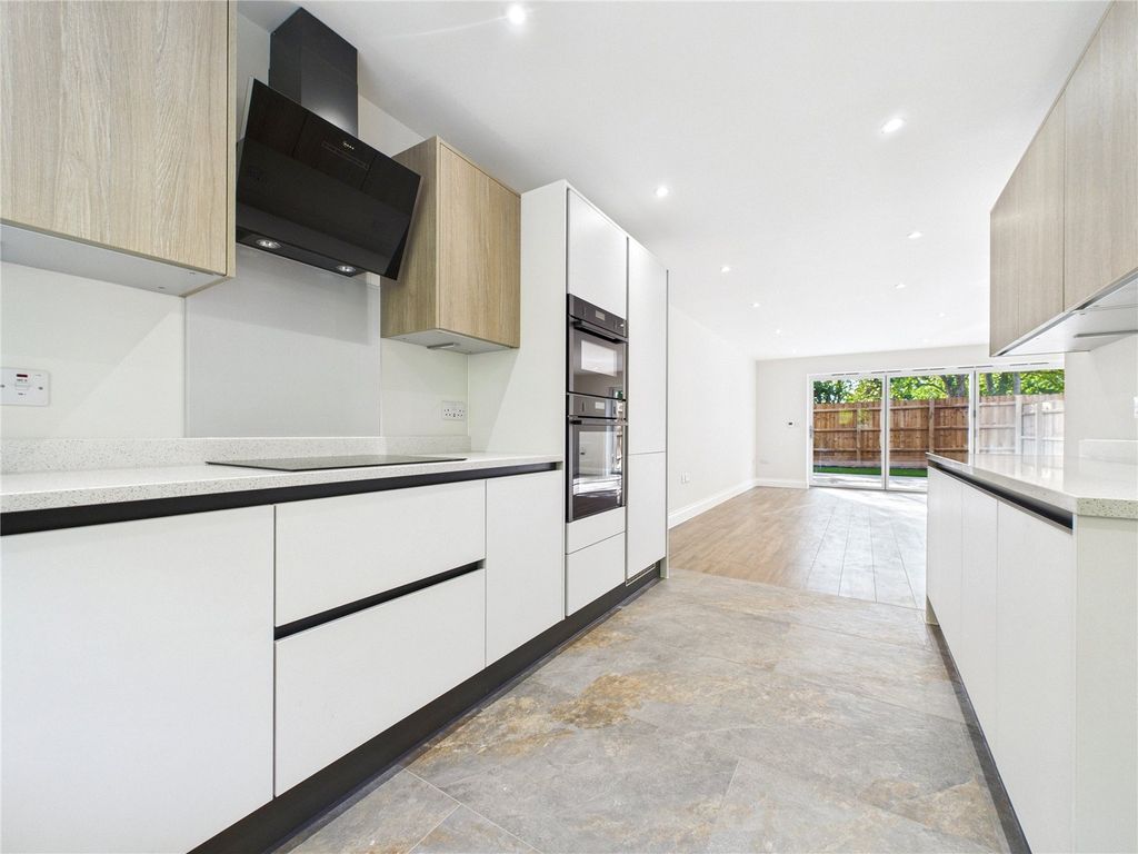 Property photo 2 of 20 Picture No. 58