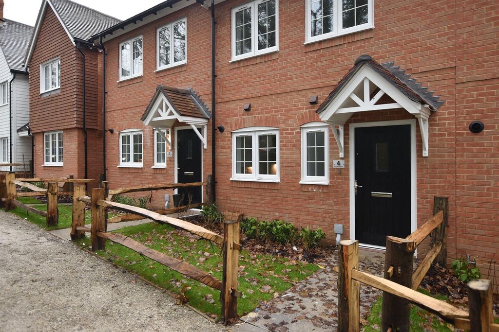 Property photo 2 of 15 Front External