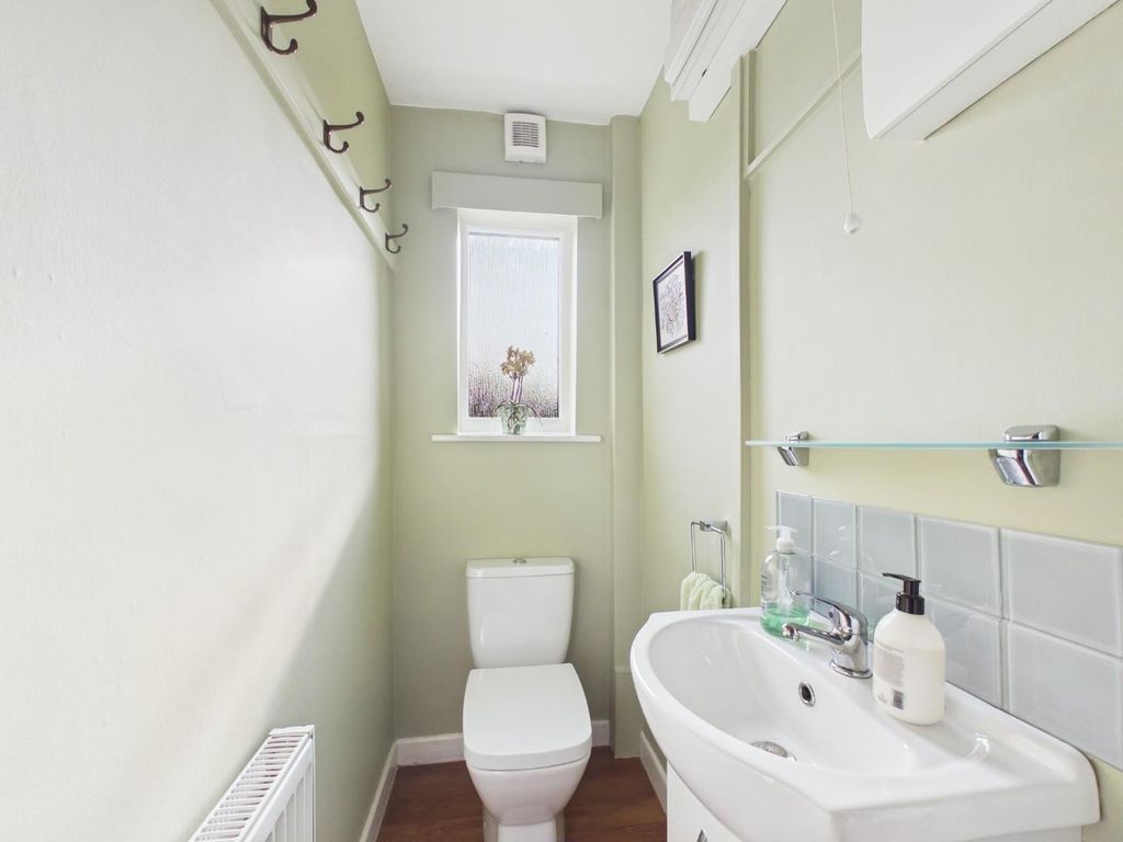 Property photo 3 of 20 Cam01268G0-Pr0443-Still001.Jpg