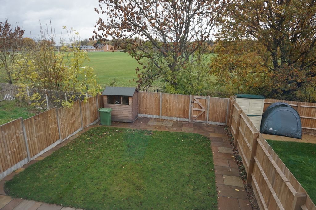 Property photo 2 of 8 Rear View