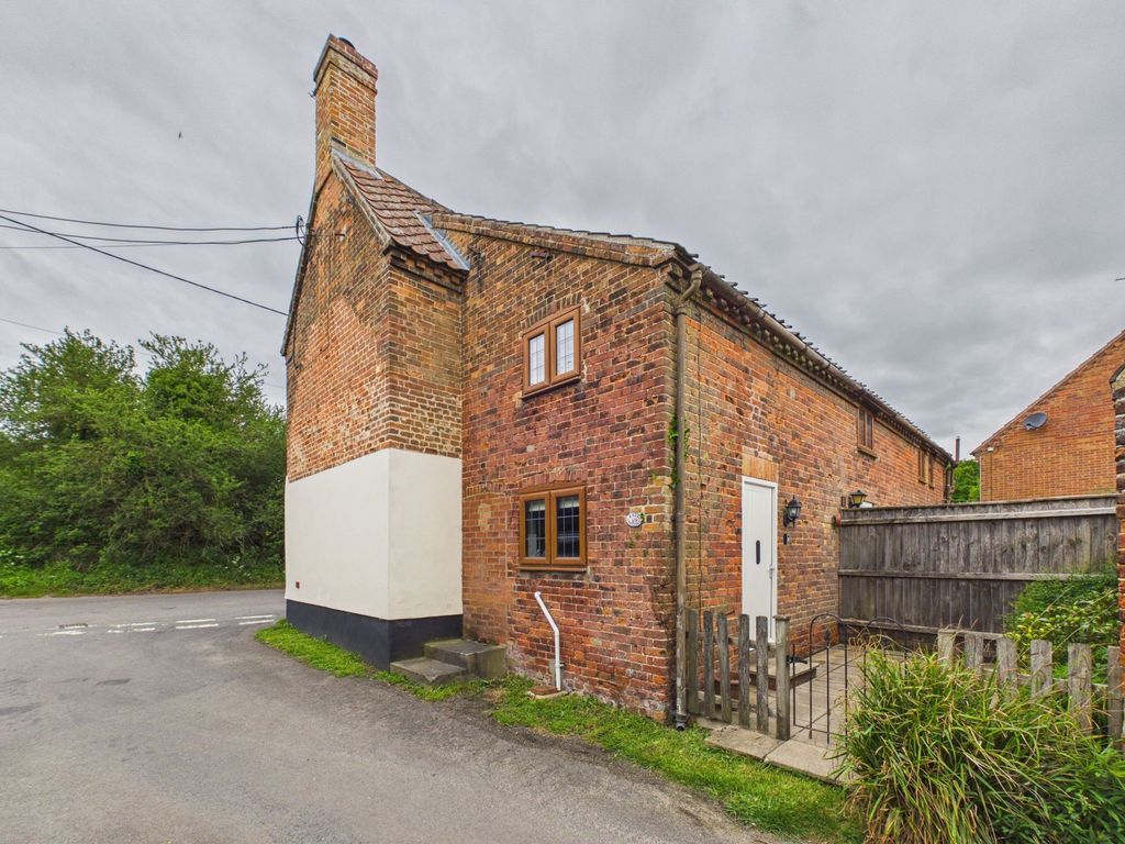 Property photo 3 of 16