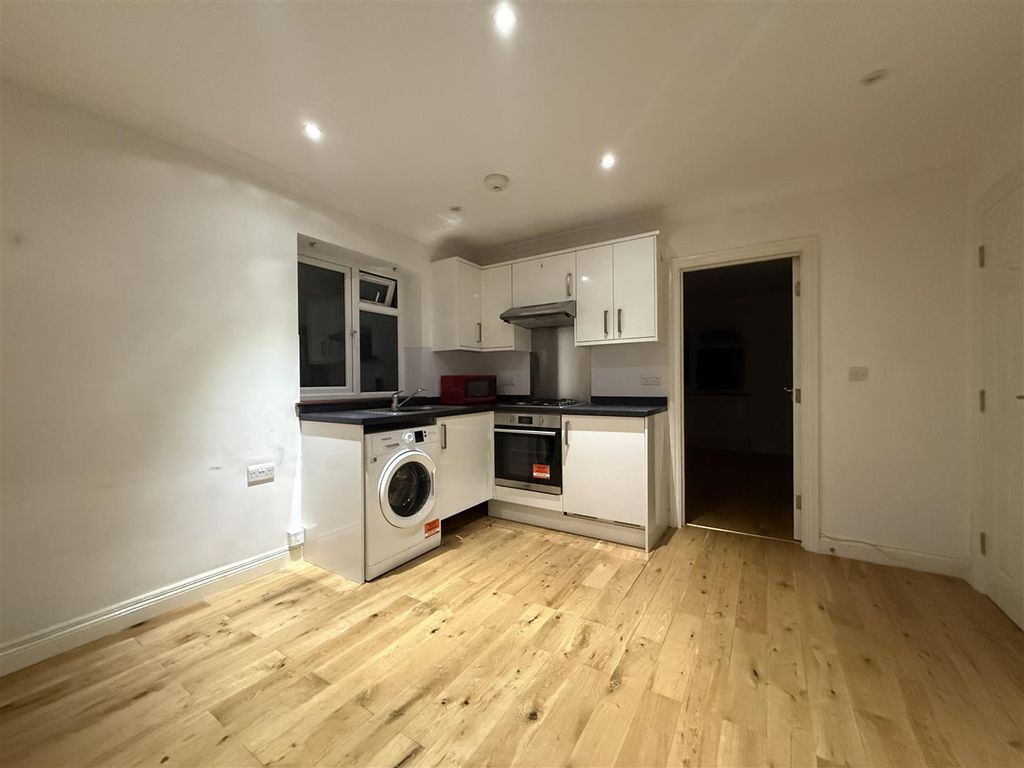 Property photo 2 of 8 Img_0903.Jpeg