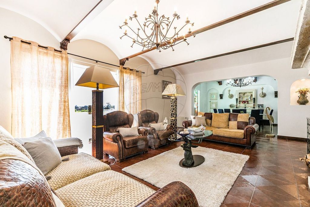 Property photo 3 of 50