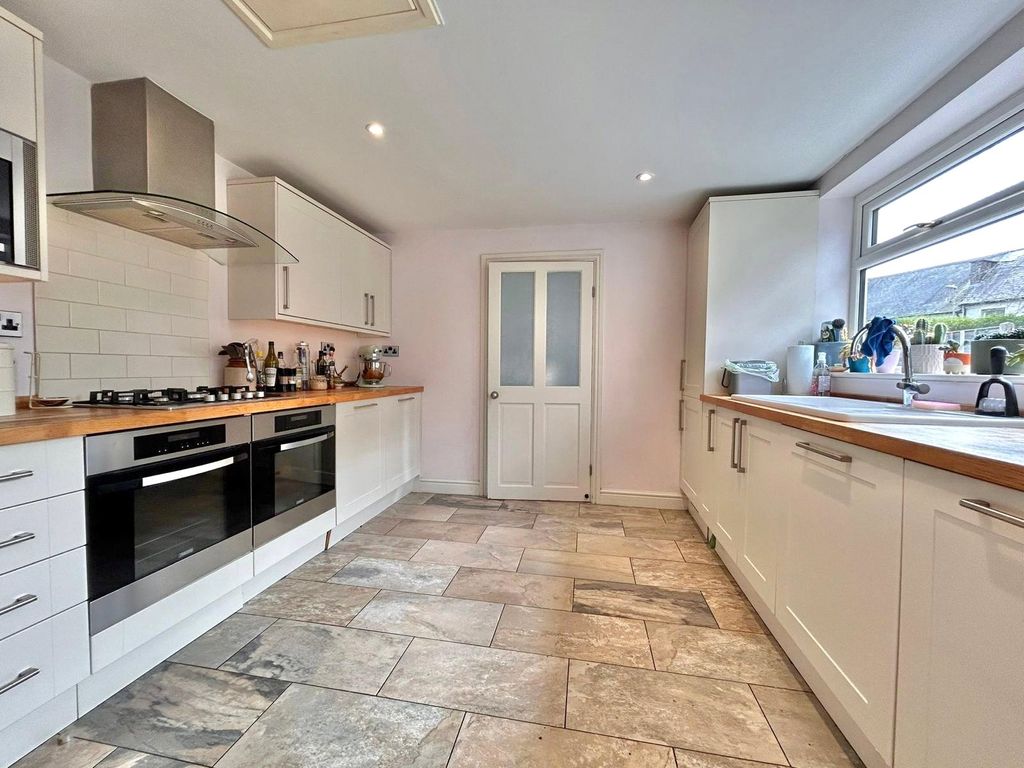 Property photo 3 of 24 Picture No. 40