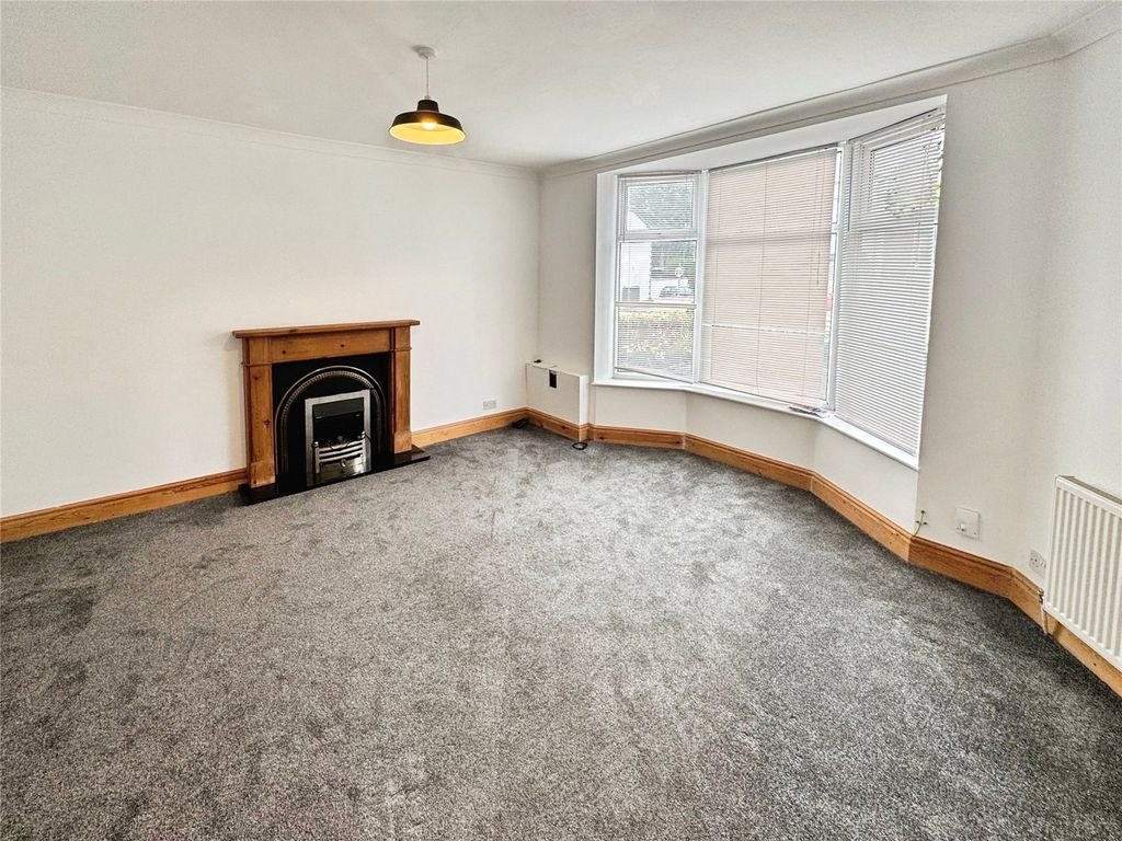 Property photo 2 of 16 Picture No. 04